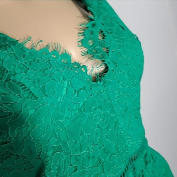 Cure Green Hi-low Lace Women's Dress - Picture 6 of 8